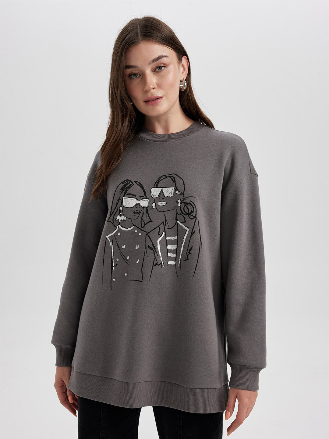 

DeFacto Graphic Printed Pullover Sweatshirt, Grey