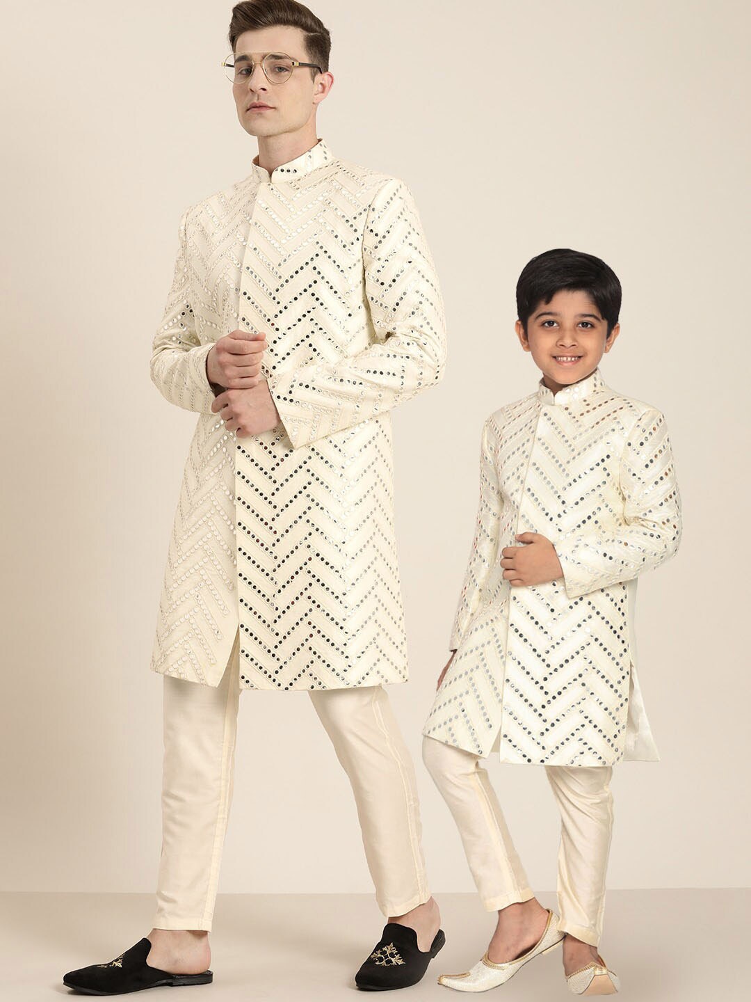 

VASTRAMAY Boys Embroidered Mirror Work Sherwani With Trousers, Cream