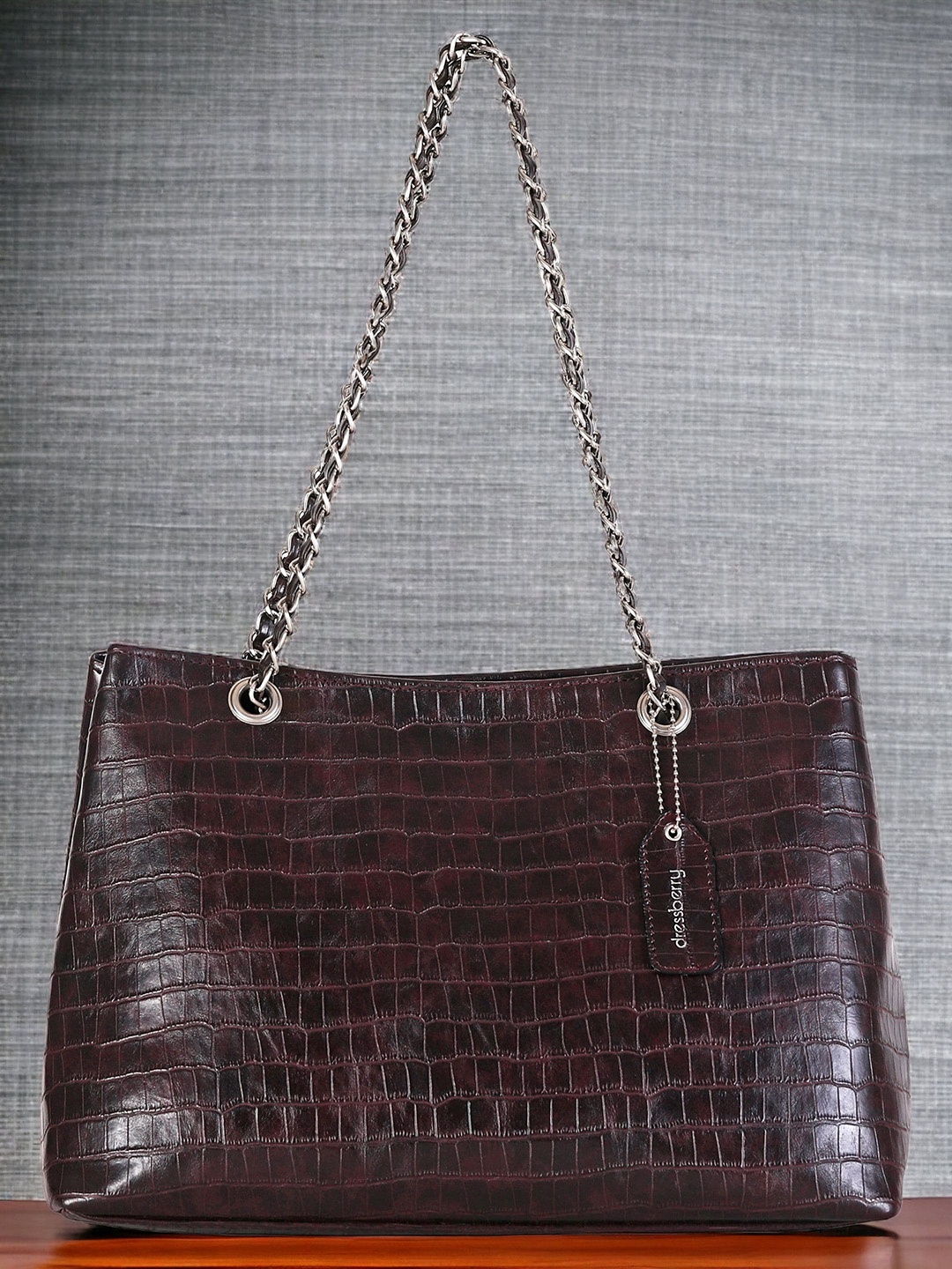 

DressBerry Brown Textured Oversized Structured Shoulder Bag