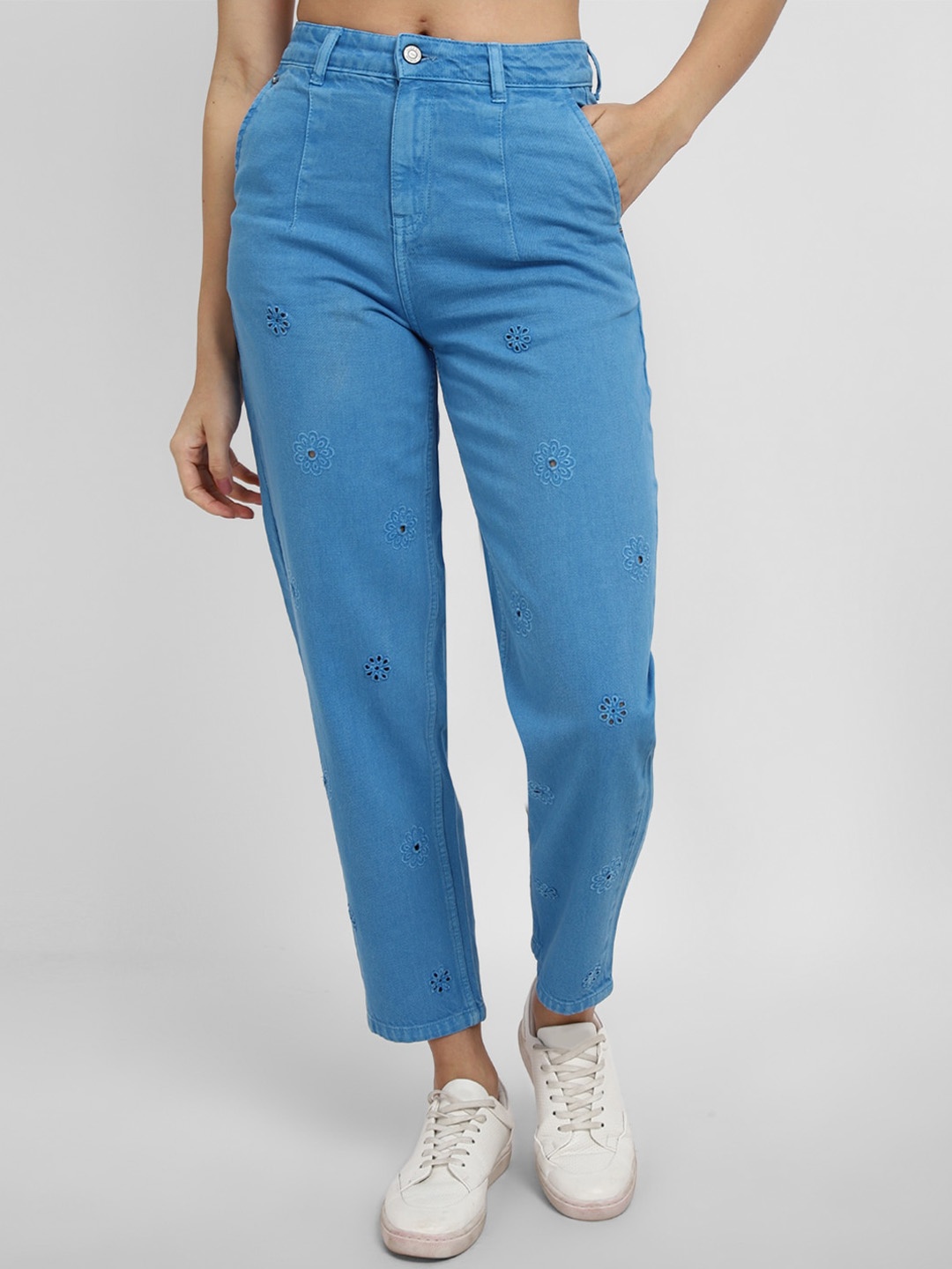 

Allen Solly Woman Women Mid-Rise Embroidered Stretchable Jeans, Blue