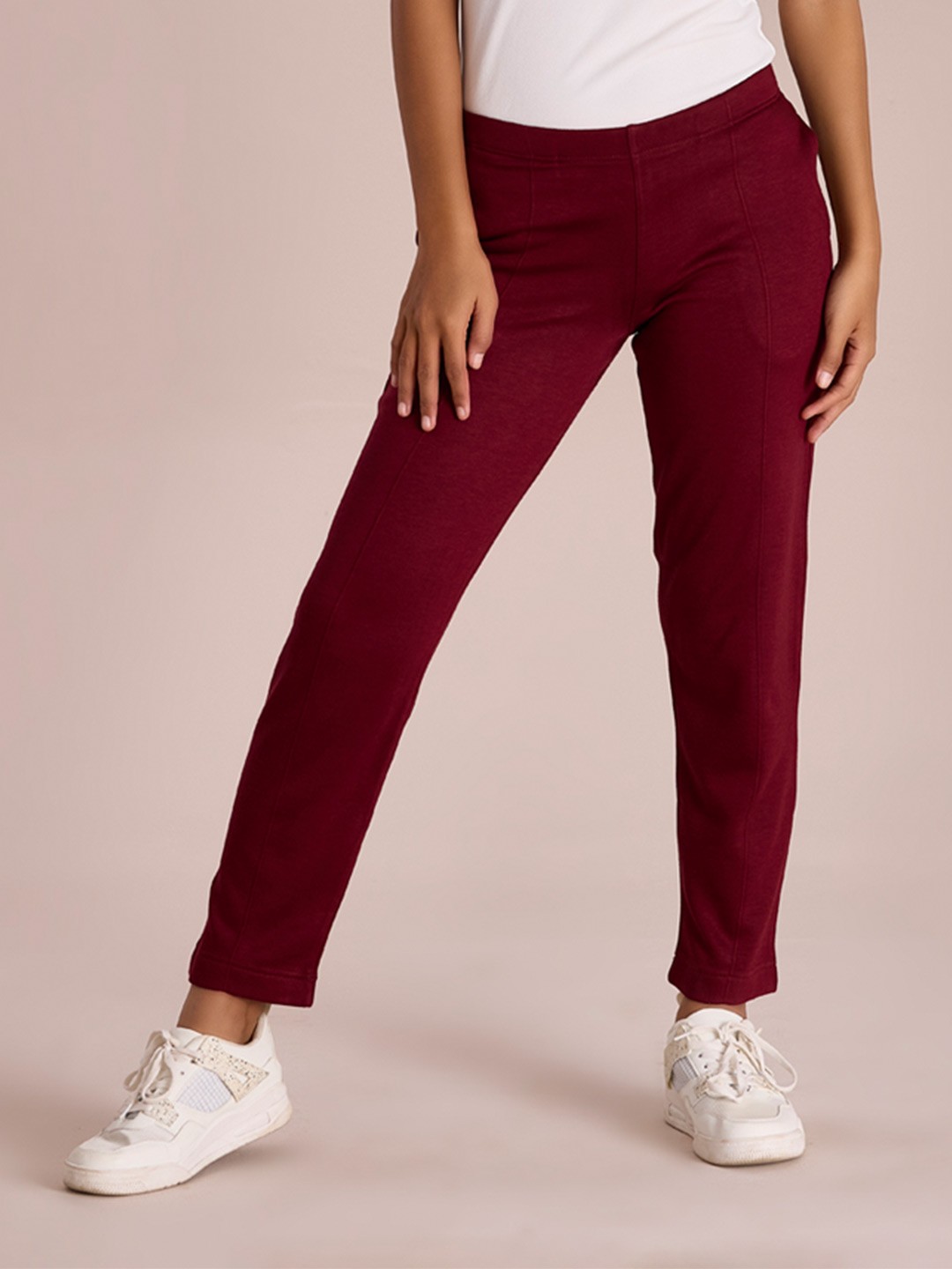 

Go Colors Women Tailored Tapered Fit Trousers, Maroon