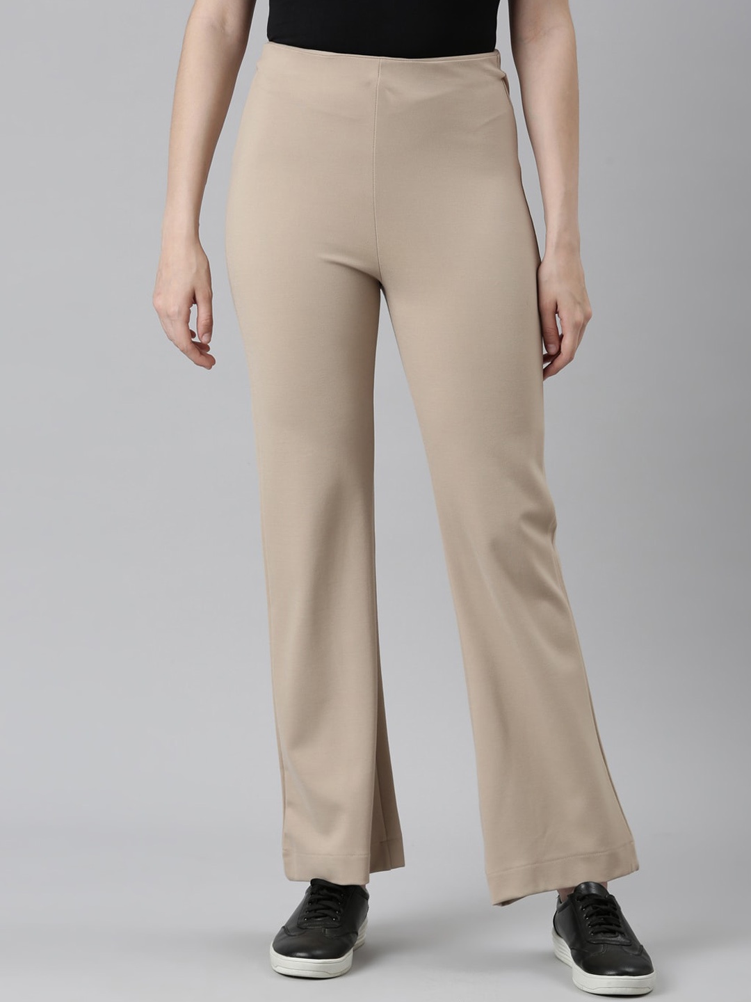 

Go Colors Women Relaxed Flared High-Rise Trousers, Beige