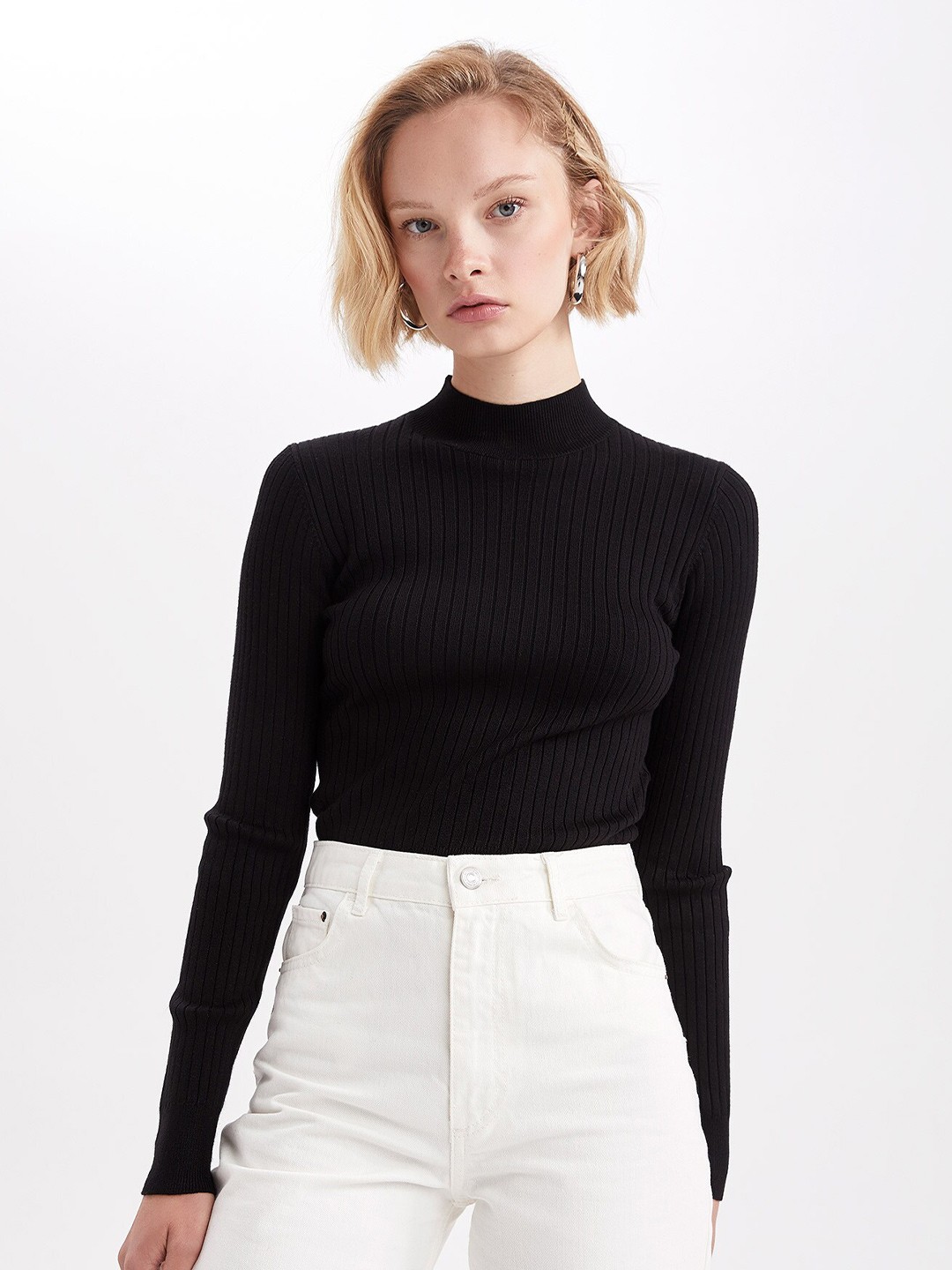 

DeFacto Ribbed High Neck Pullover Sweater, Black