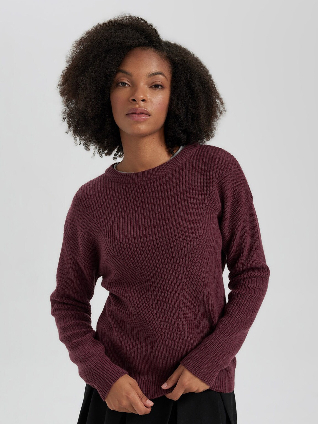 

DeFacto Ribbed Round Neck Pullover Sweater, Maroon