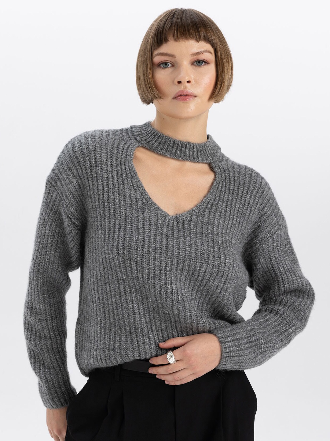 

DeFacto Cable Knit Self Design High Neck Cut Out Pullover Sweaters, Grey