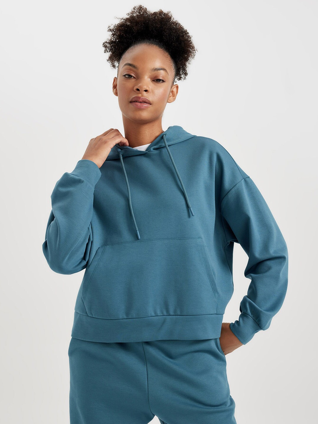 

DeFacto Hooded Pullover Sweatshirt, Blue