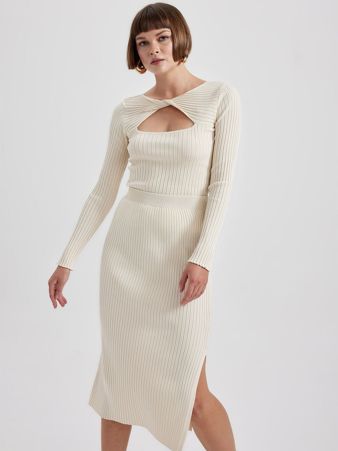 

DeFacto Ribbed Boat Neck Twisted Detail Jumper Dress, Off white