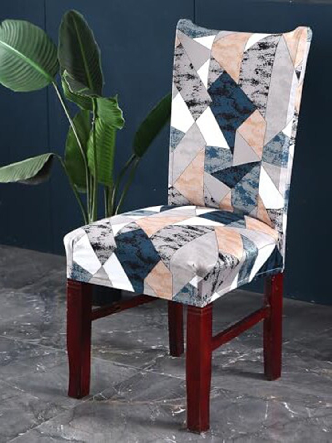 

HOUSE OF QUIRK Peach & Grey 5 Pcs Geometric (70'' x55") Waterproof Chair & Table Cover