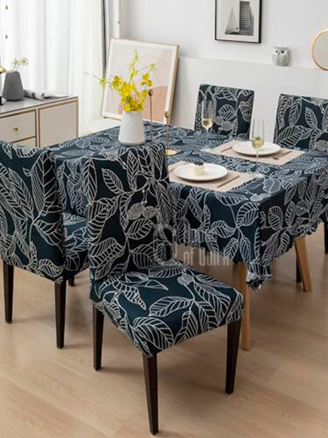 

HOUSE OF QUIRK Navy Blue 5 Pieces Floral Printed Table Cover With Chair Covers