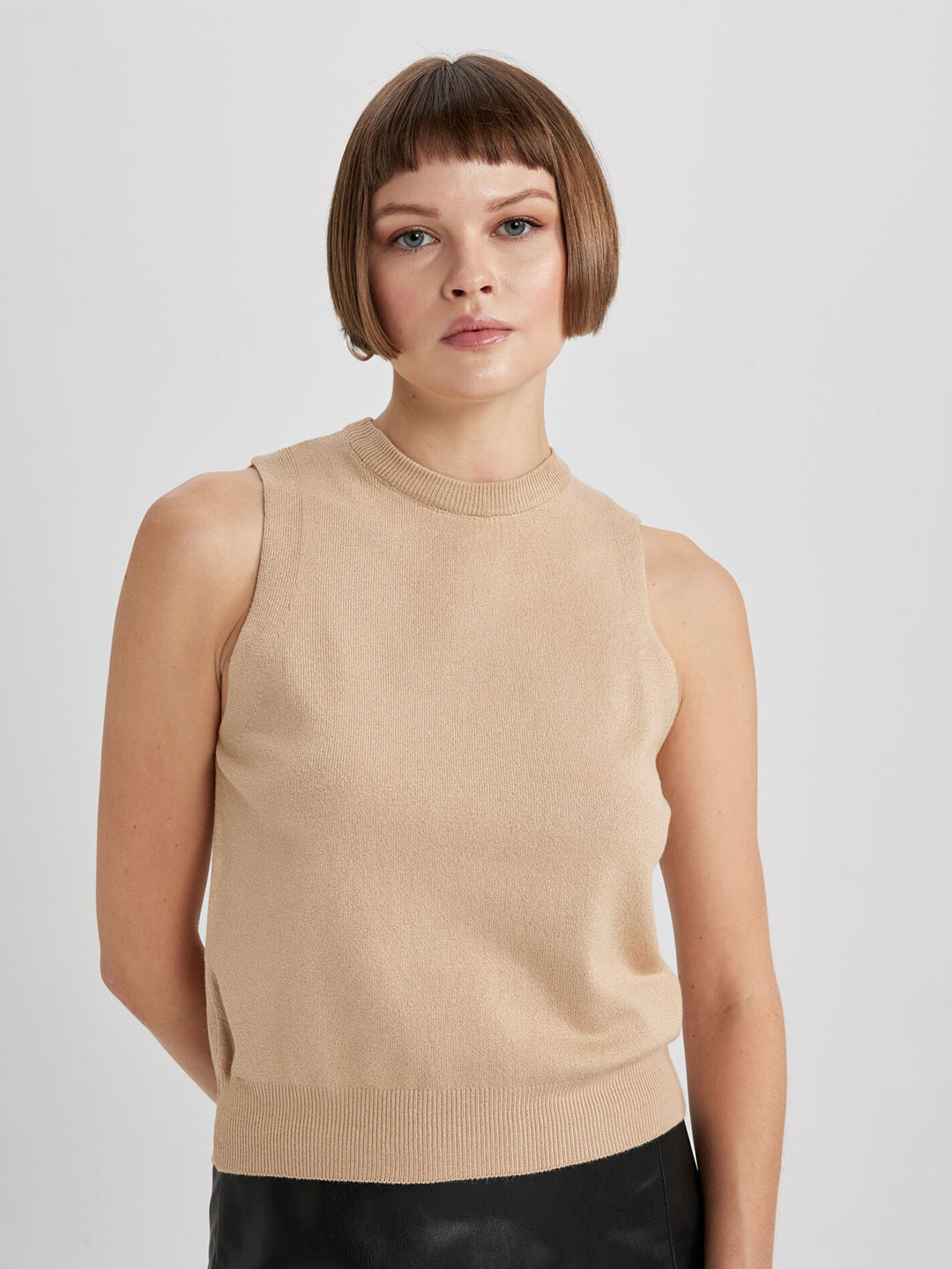 

DeFacto High Neck Sleeveless Top, Beige