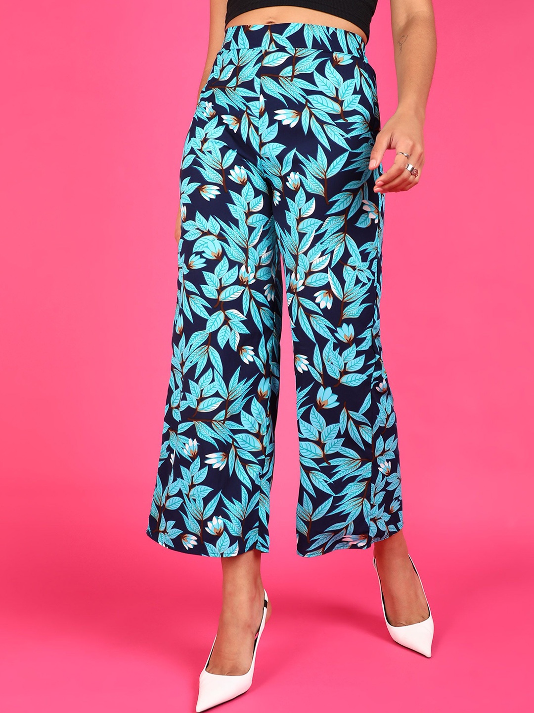 

Popwings Women Floral Printed Smart Loose Fit Easy Wash Culottes Trousers, Navy blue