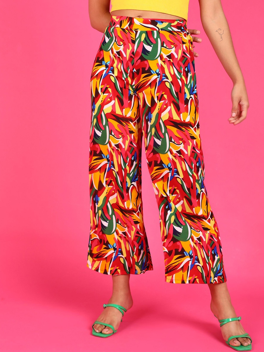

Popwings Women Floral Printed Smart Loose Fit Easy Wash Trousers, Red