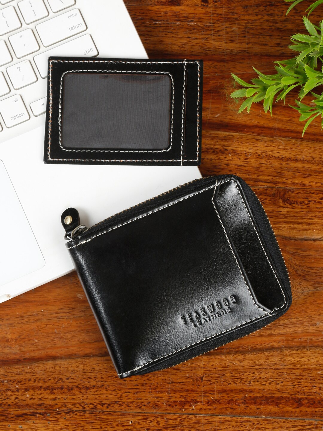 

Teakwood Leathers Men Leather Zip Around Wallet, Black