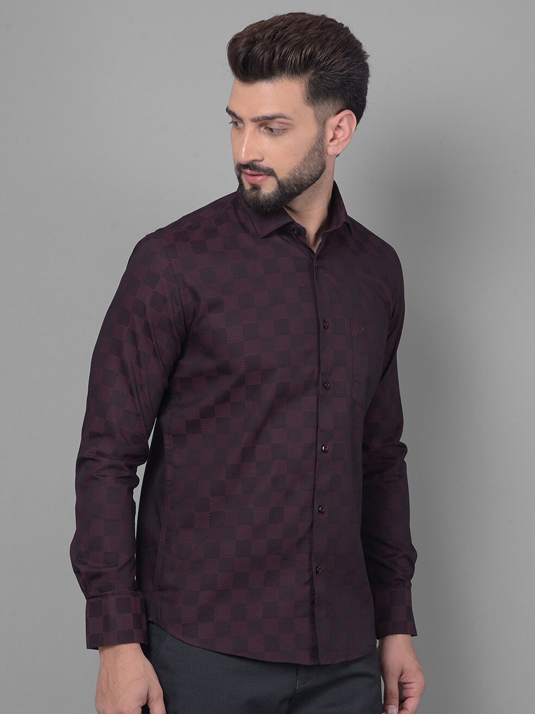

Crimsoune Club Slim Fit Checked Casual Shirt, Maroon