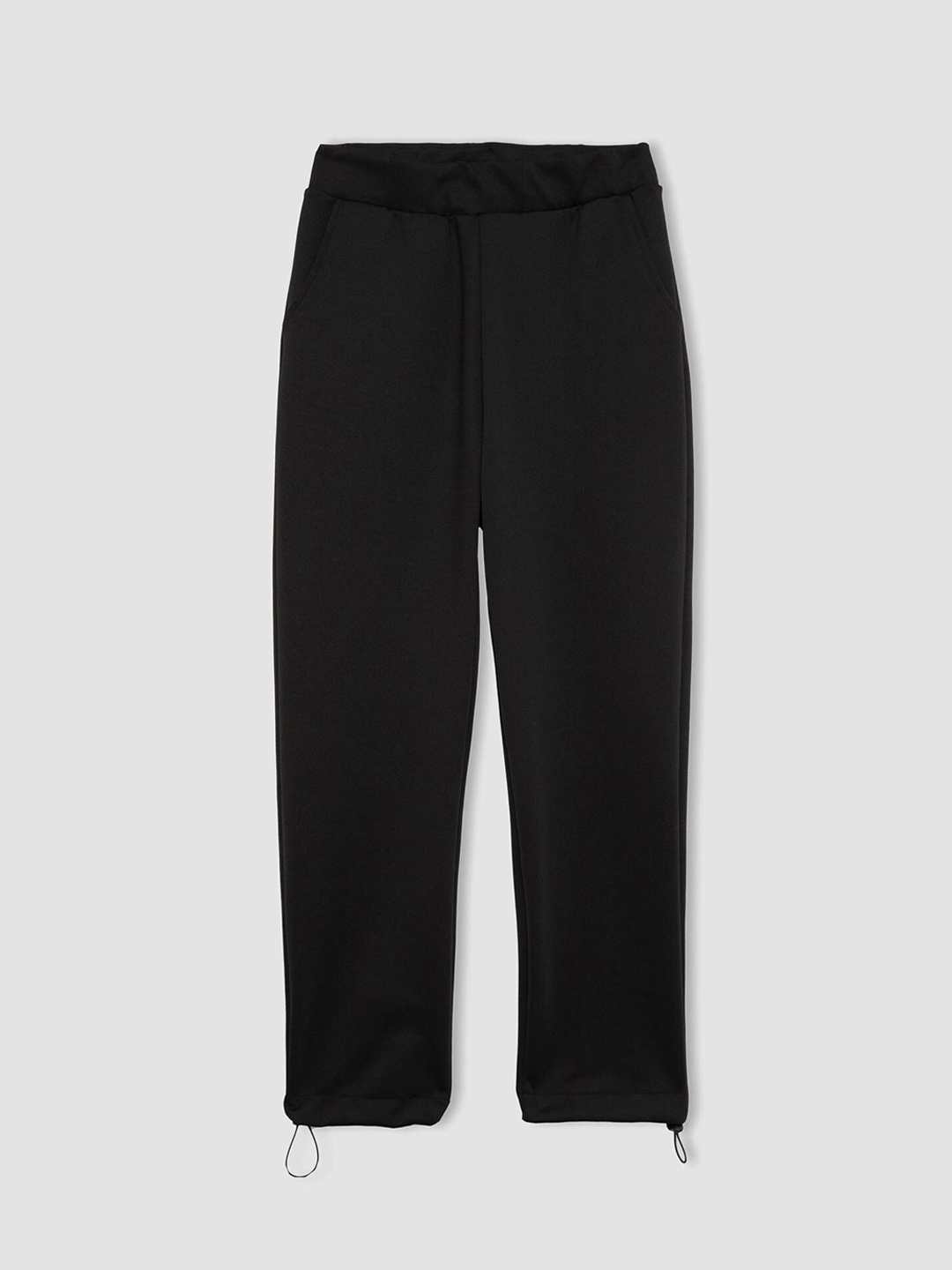 

DeFacto Women Mid-Rise Regular Fit Track Pants, Black