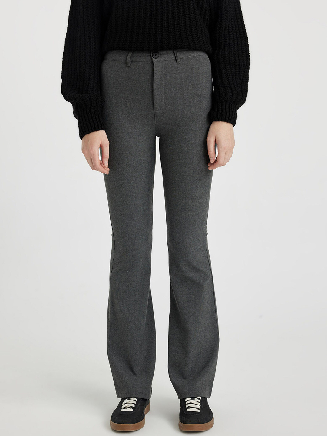 

DeFacto Women Mid-Rise Trousers, Grey