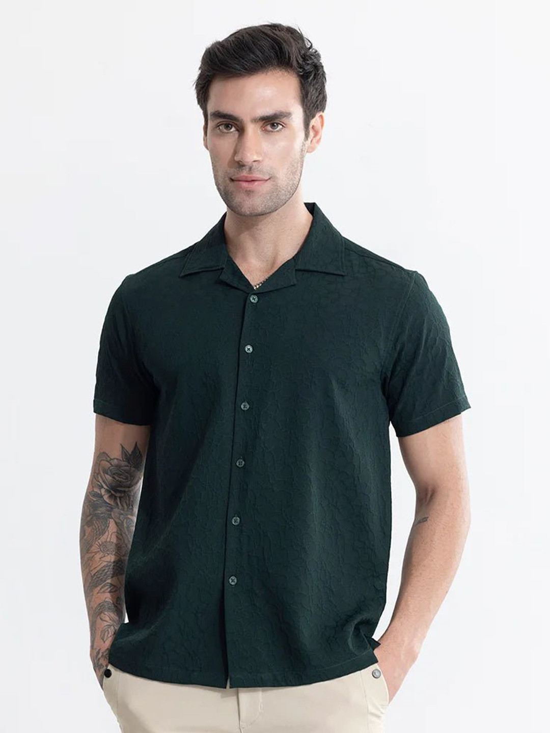 

Snitch Textured Classic Opaque Spread Collar Casual Shirt, Green