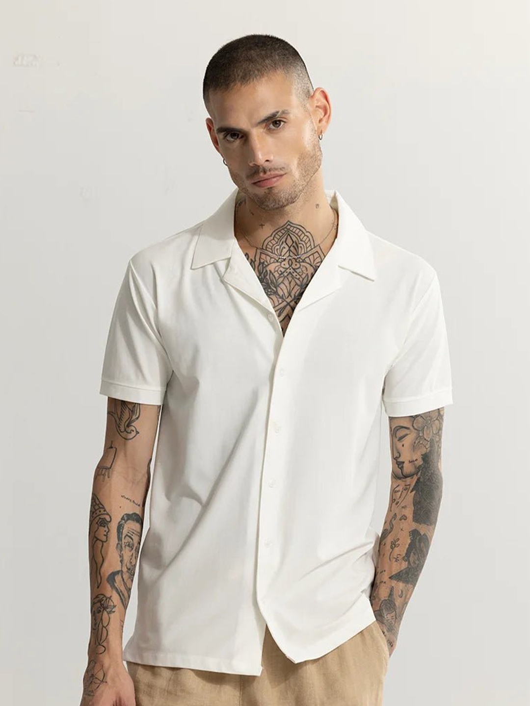

Snitch Spread Collar Classic Slim Fit Opaque Casual Shirt, White