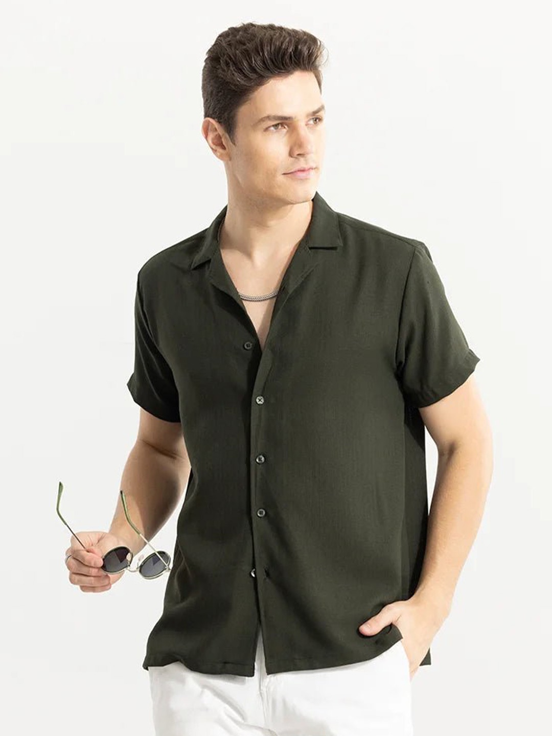 

Snitch Green Classic Cuban Collar Casual Shirt