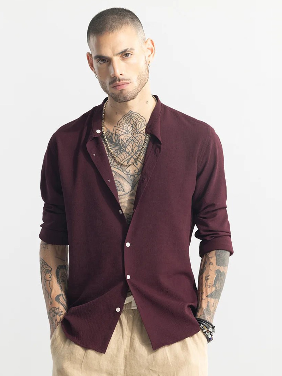 

Snitch Textured Stand Collar Classic Opaque Casual Shirt, Maroon