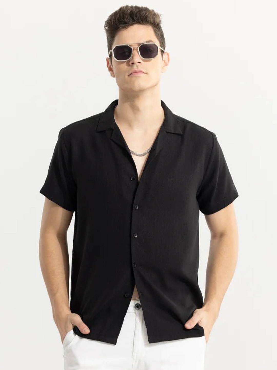 

Snitch Black Classic Short Sleeves Casual Shirt