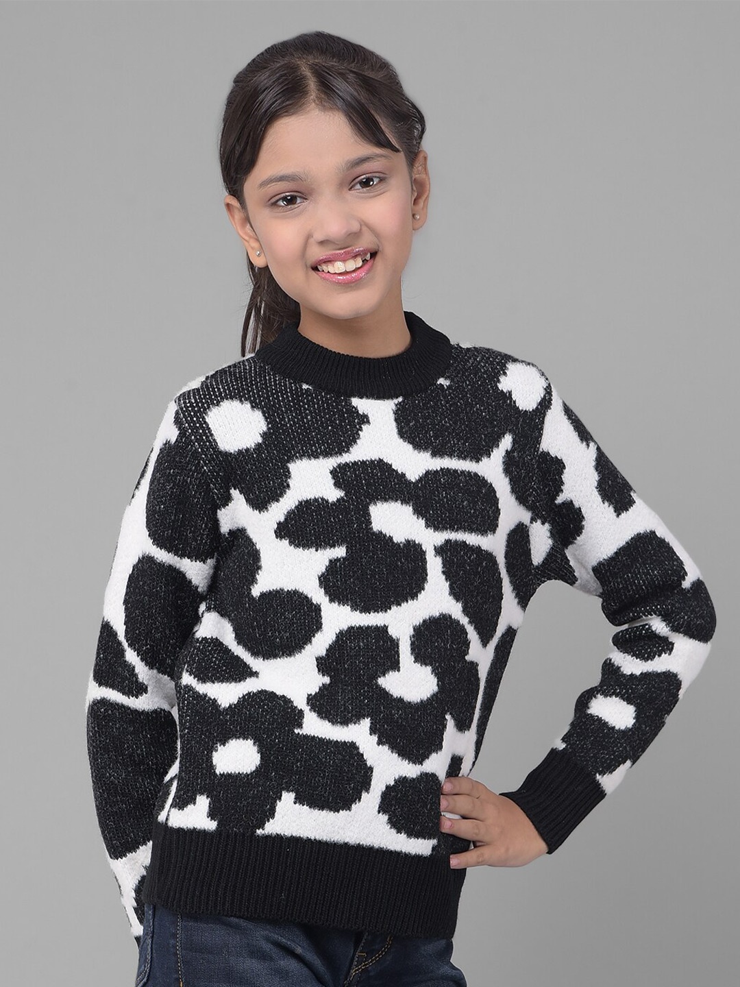 

Crimsoune Club Girls Printed Pullover Sweater, Black