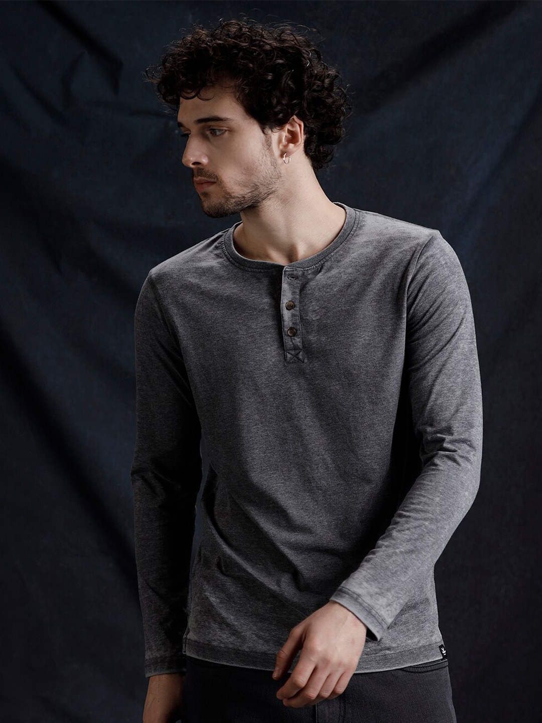 

WROGN Henley Neck Slim Fit Cotton T-shirt, Charcoal