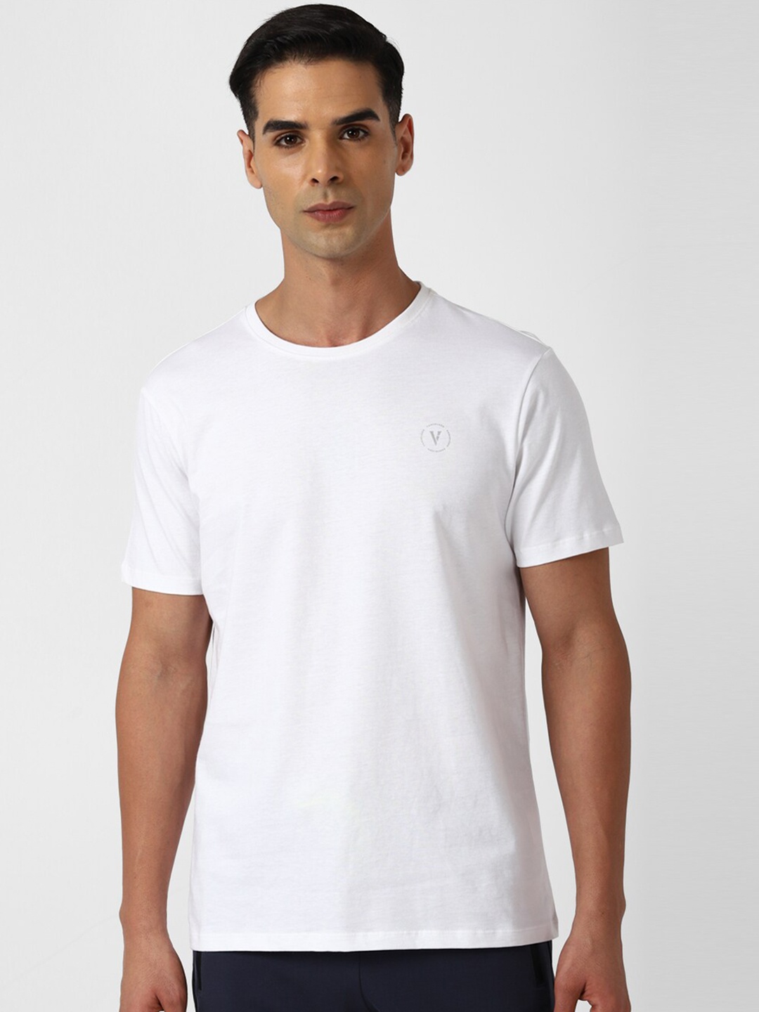 

Van Heusen Round Neck Short Sleeves Slim Fit Sports T-shirt, White