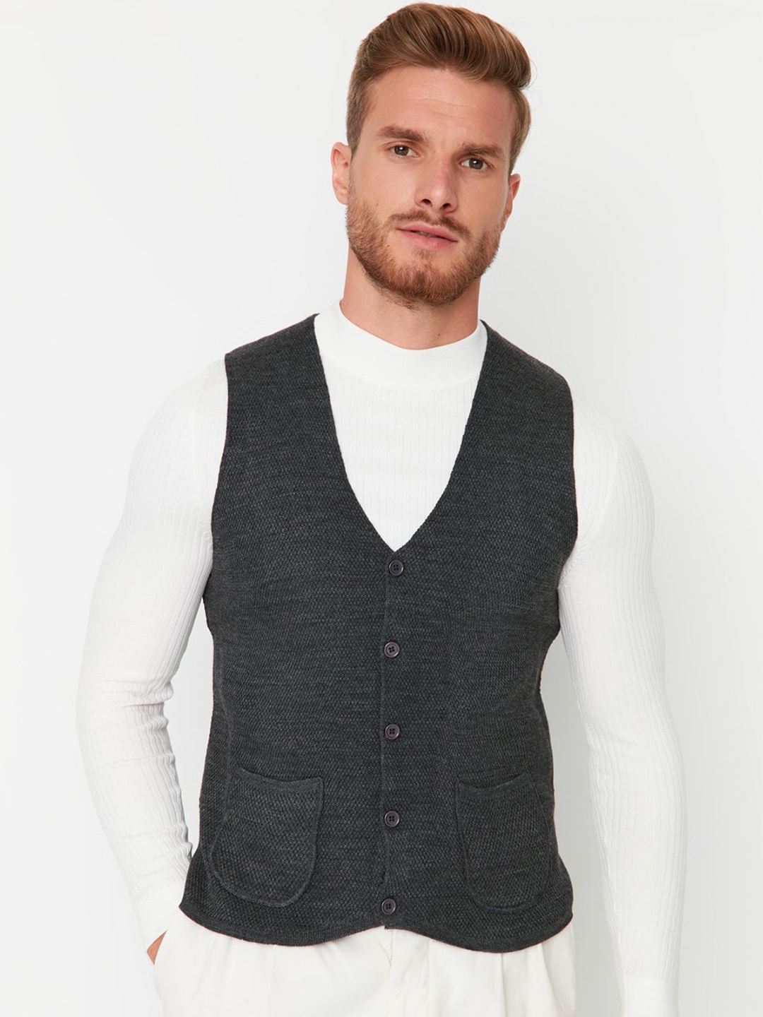 

Trendyol Men V-Neck Slim-Fit Pure Acrylic Waistcoat, Grey