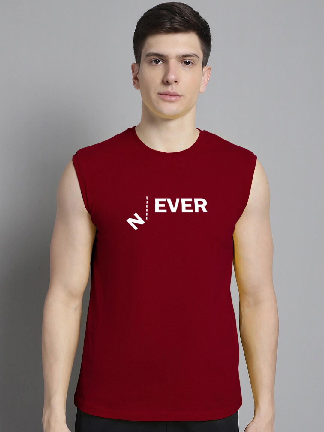 

FBAR Typography Printed Pure Cotton Slim Fit T-shirt, Maroon