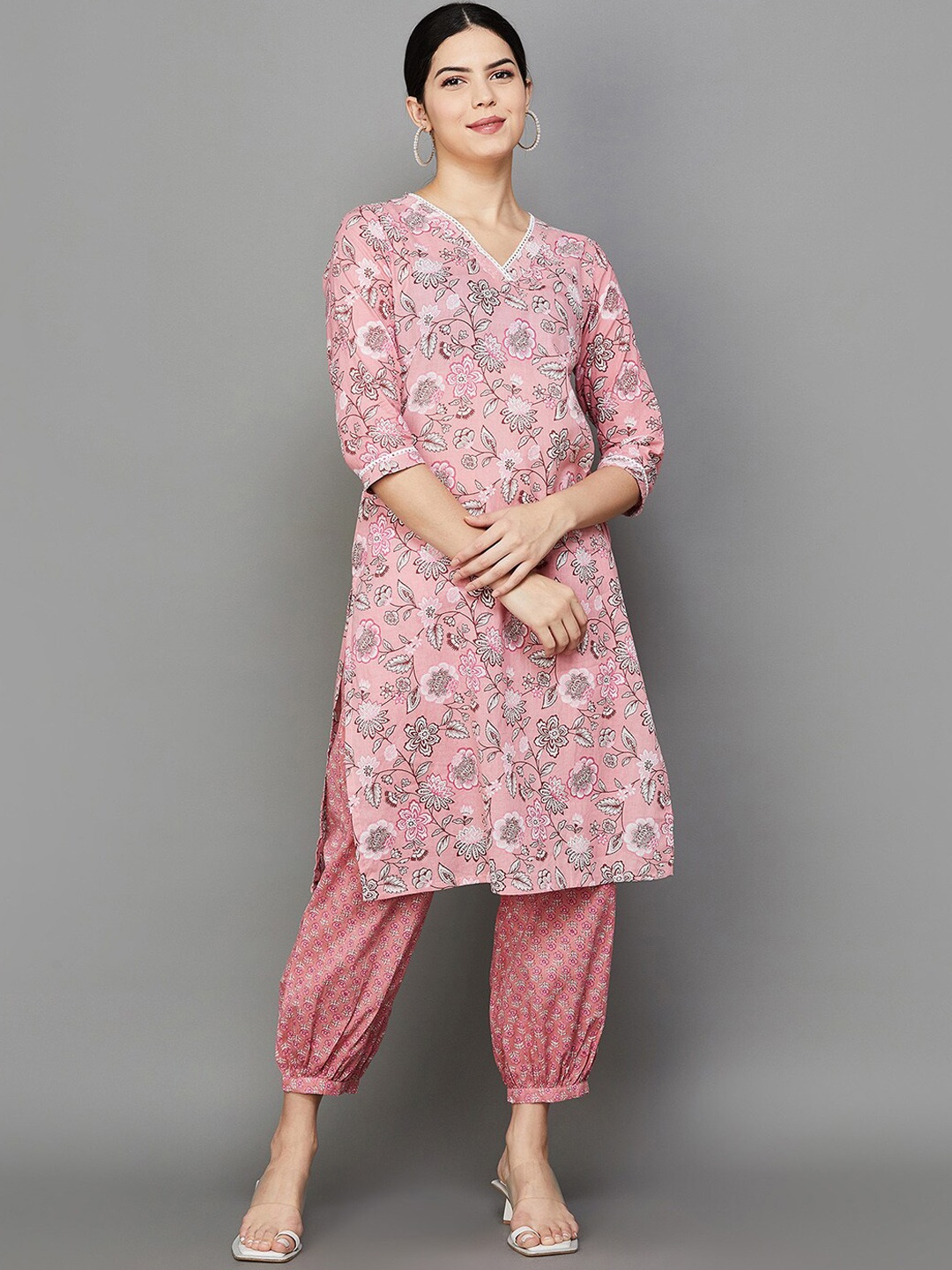 

Melange by Lifestyle Floral Printed Pure Cotton Kurta With Salwar, Pink