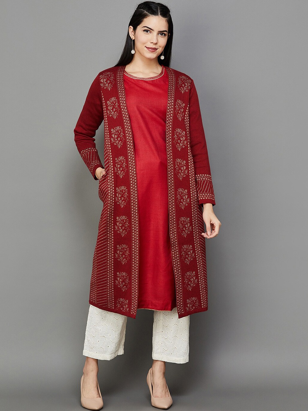 

Melange by Lifestyle Ethnic Motifs Woven Design Sequinned Acrylic Kurta, Maroon