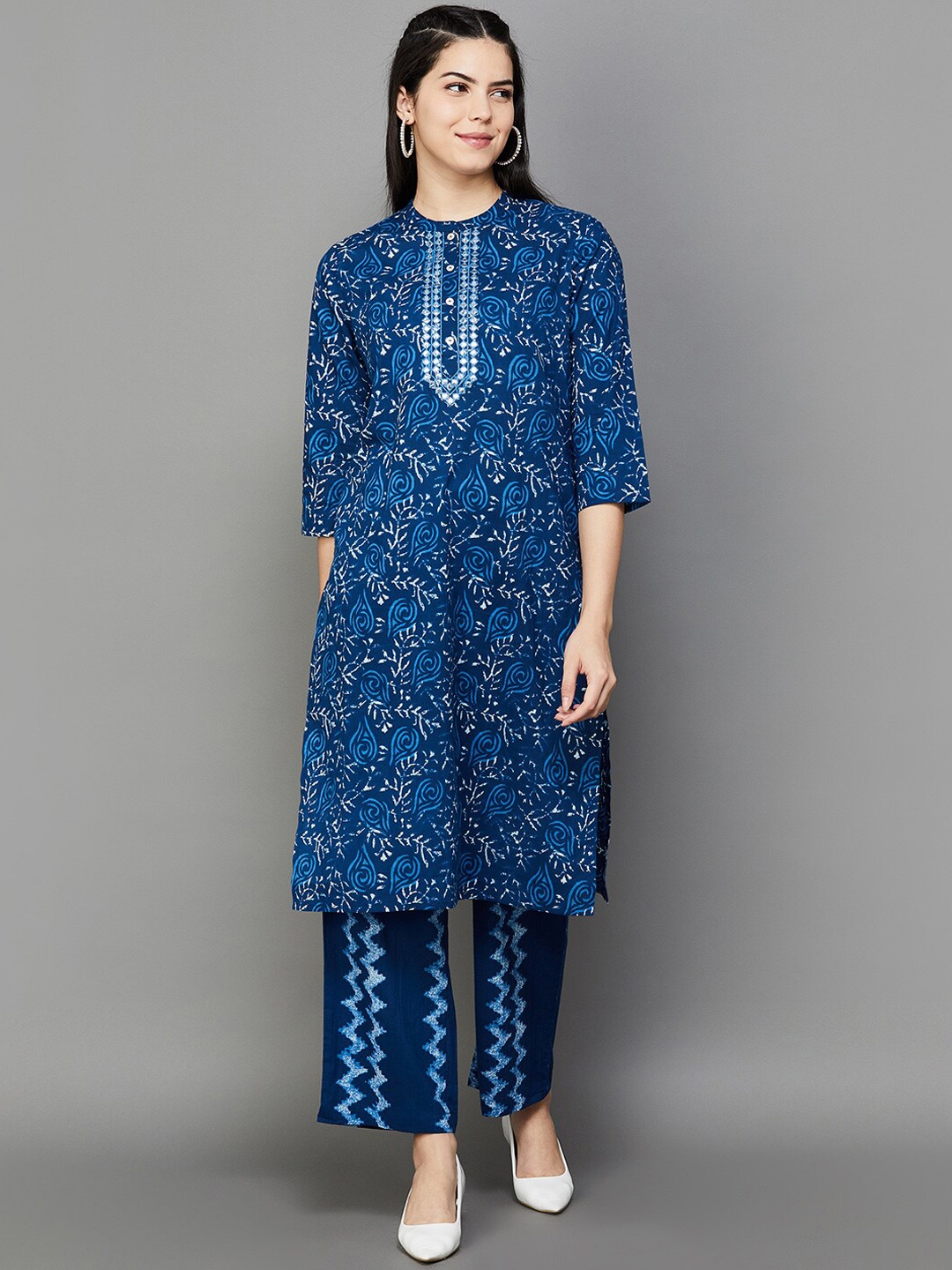 

Melange by Lifestyle Floral Printed Pure Cotton Kurta With Palazzo, Navy blue