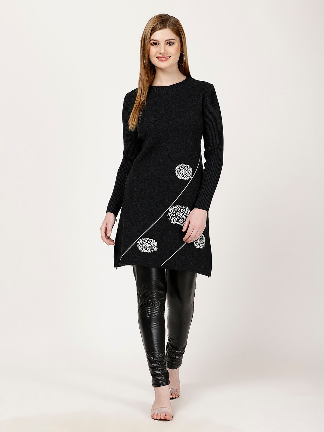 

FUTURO Ethnic Motif Printed Longline Pullover, Black