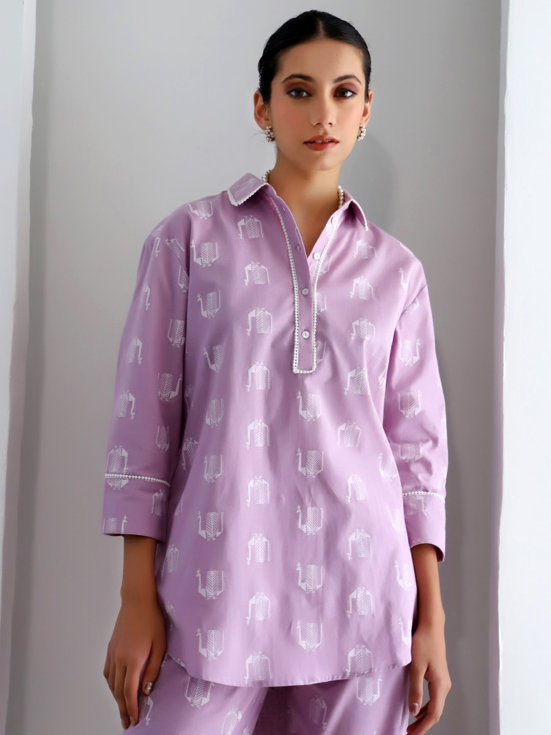 

Lake Peace Ethnic Motifs Printed Pure Cotton Shirt Collar Tunic With Trousers, Lavender