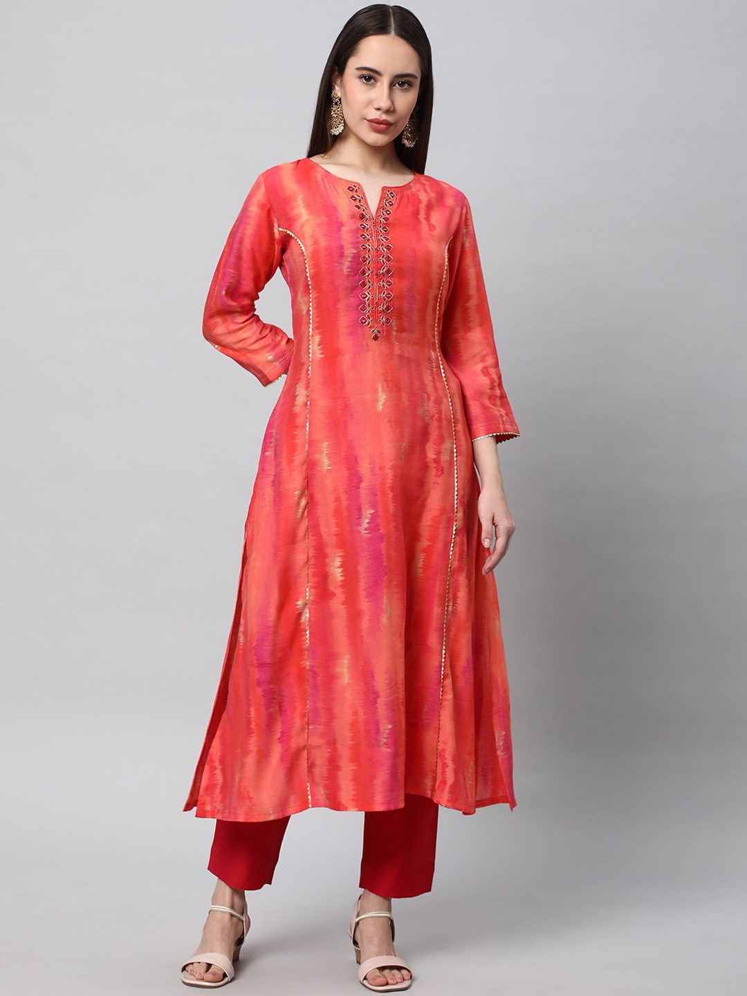 

KAMI KUBI Dyed Thread Work A-Line Kurta, Pink