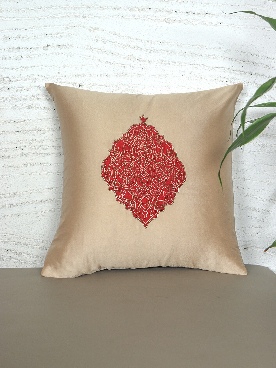 

ZEBA Gold Toned & Red Ethnic Motifs Printed Square Cushion Cover