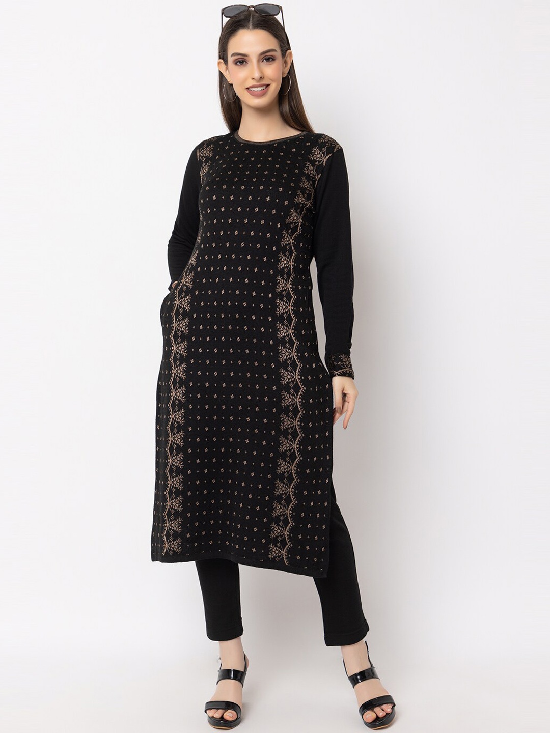 

KEIKO Ethnic Motifs Panelled Straight Kurta, Black