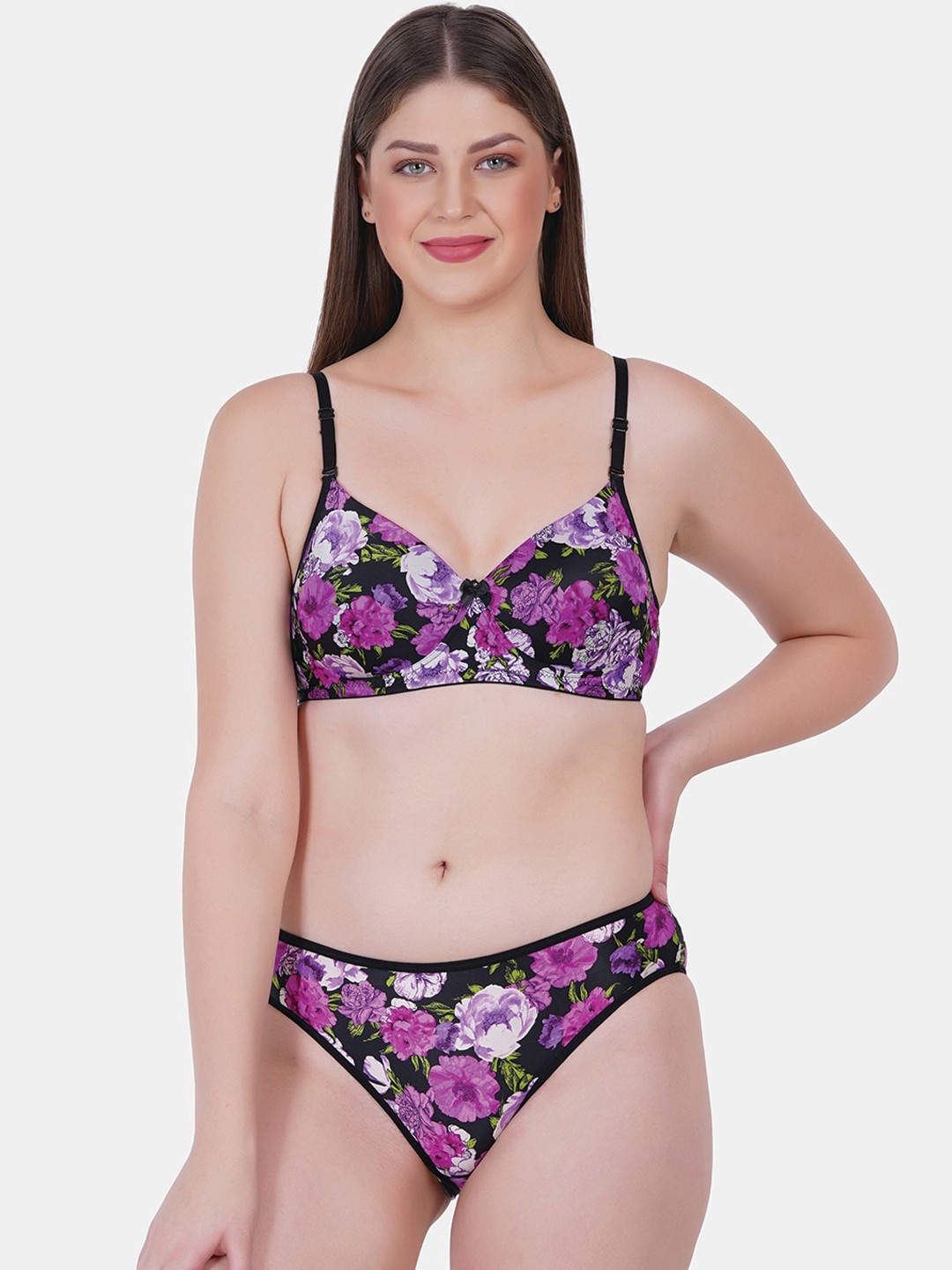 

Reveira Floral Printed Lingerie Set Daisy-D6-30, Black