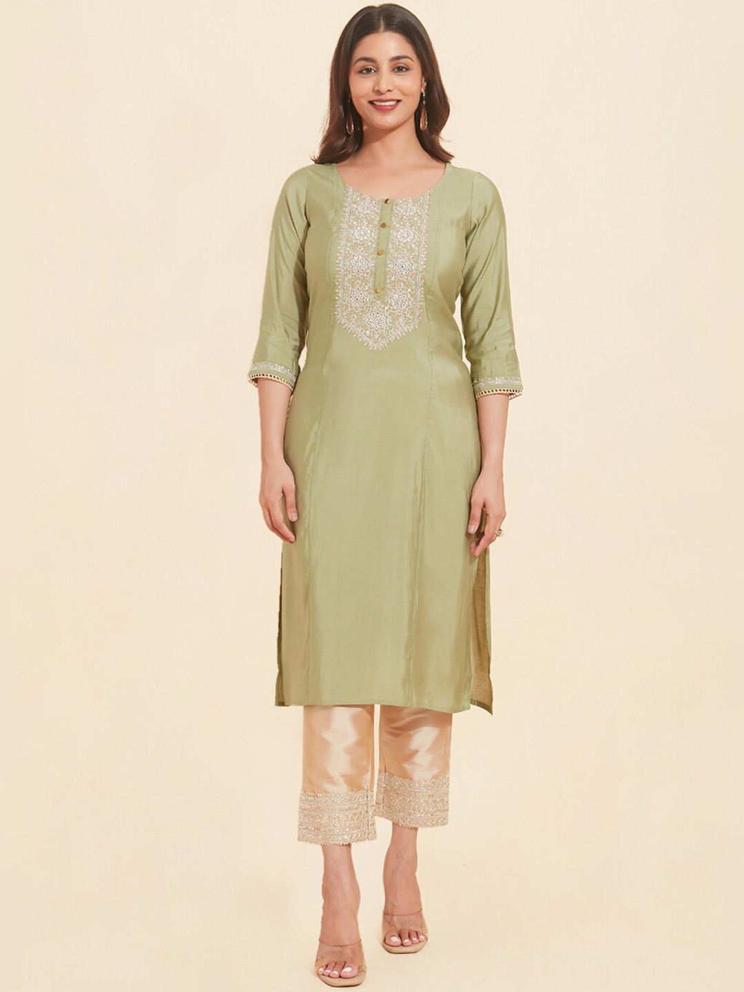 

Maybell Floral Embroidered Yoke Design Straight Kurta, Green