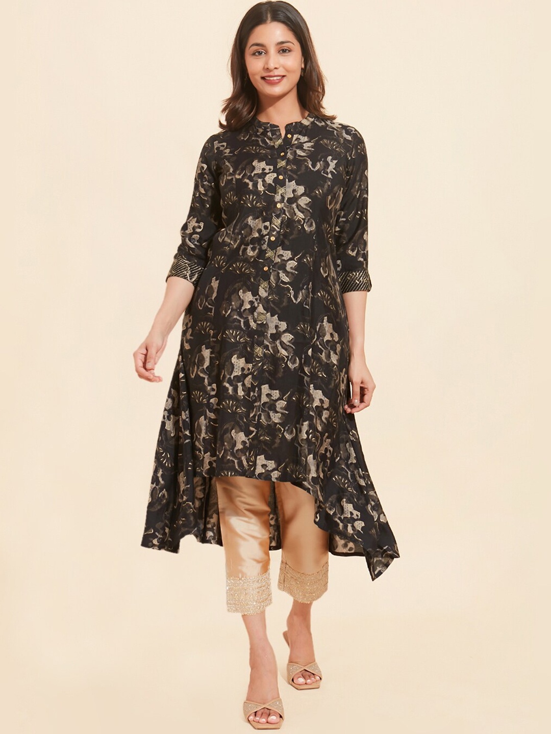 

Maybell Floral Printed Mandarin Collar High Low A-Line Kurta, Black