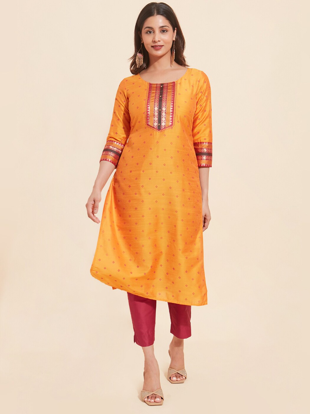 

Maybell Ethnic Motifs Printed Pure Silk Kurta, Mustard