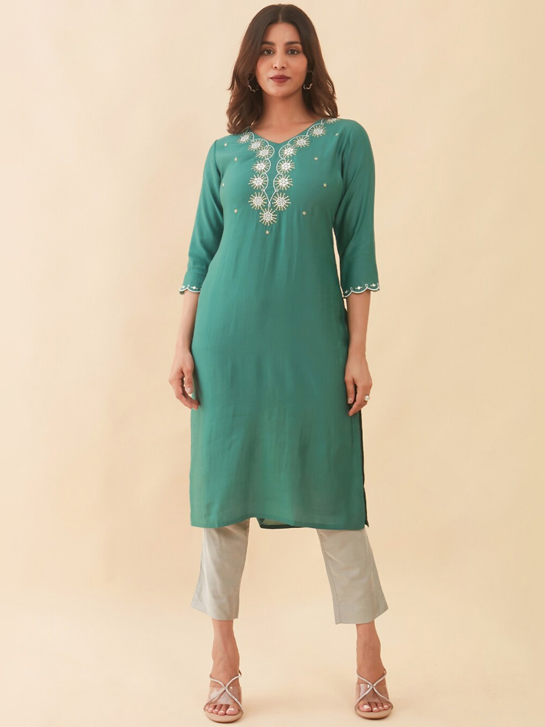 Maybell Floral Embroidered Mirror Work Straight Kurta, Green