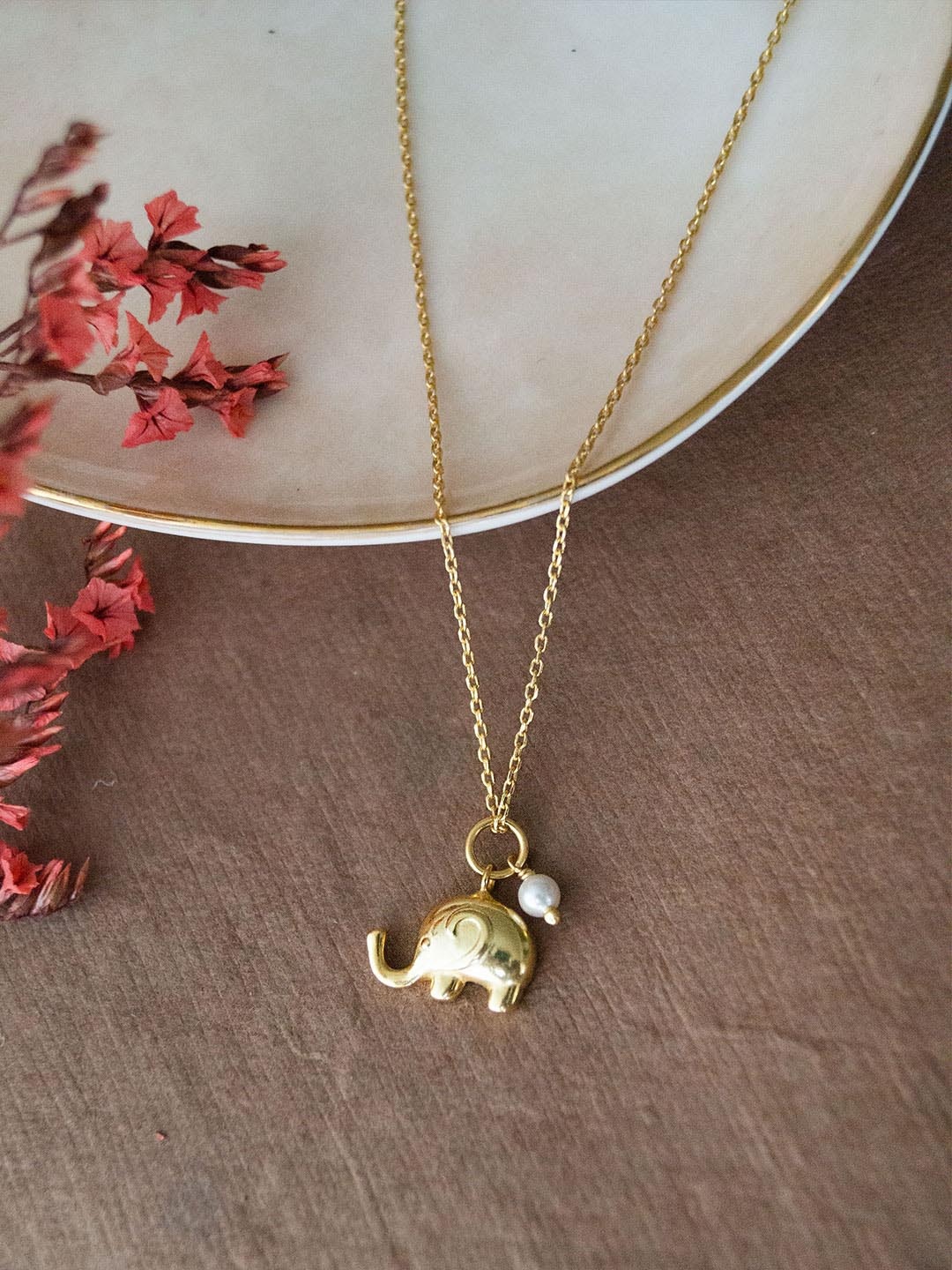 

MANNASH Gold-Plated Cute Elephant With Pearl Pendant, Yellow