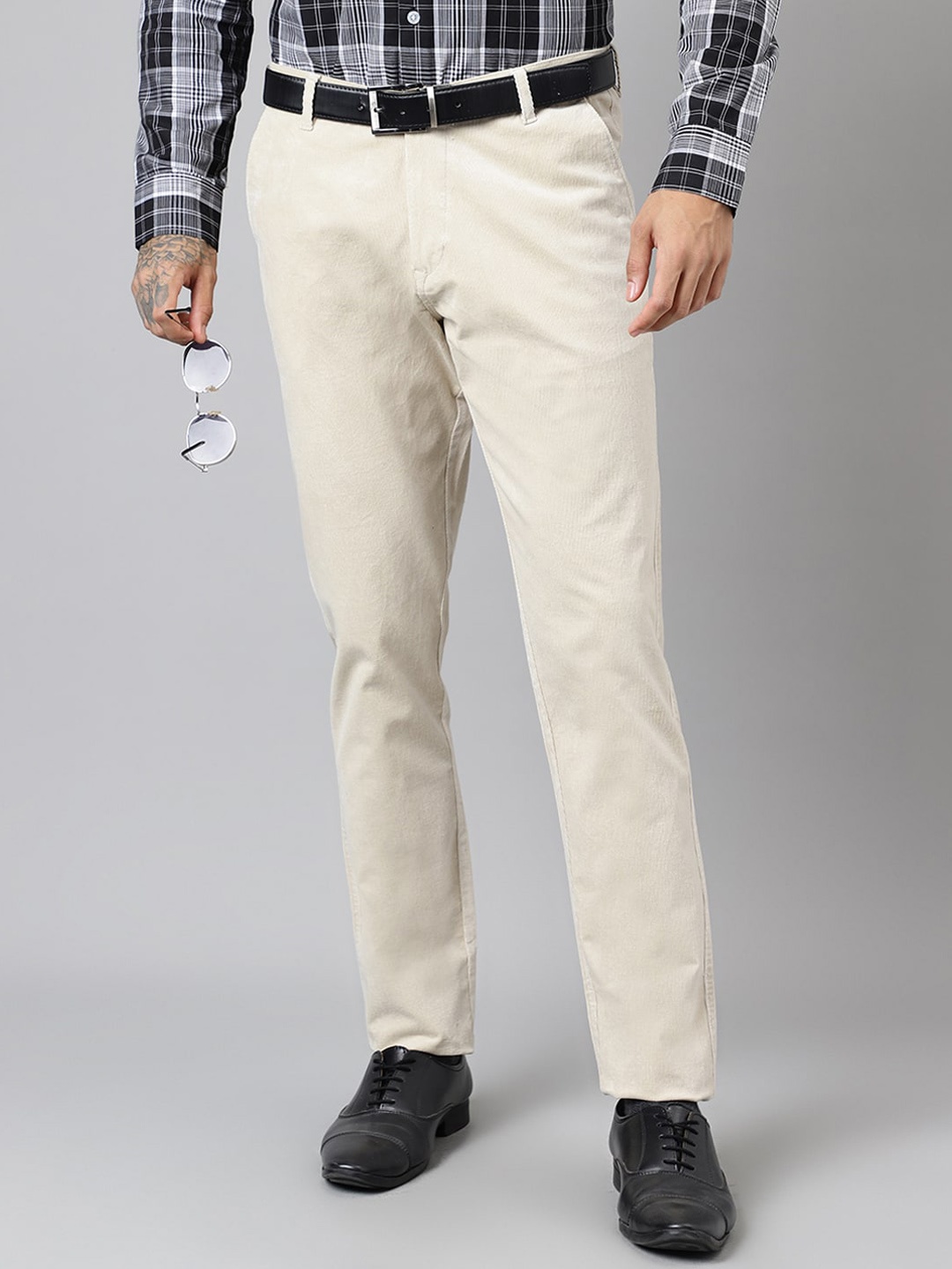 

Hancock Men Original Slim Fit Easy Wash Corduroy Formal Trousers, Beige