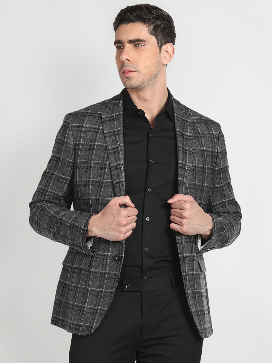 

Arrow Checked Notched Lapel Collar Single-Breasted Formal Blazer, Grey