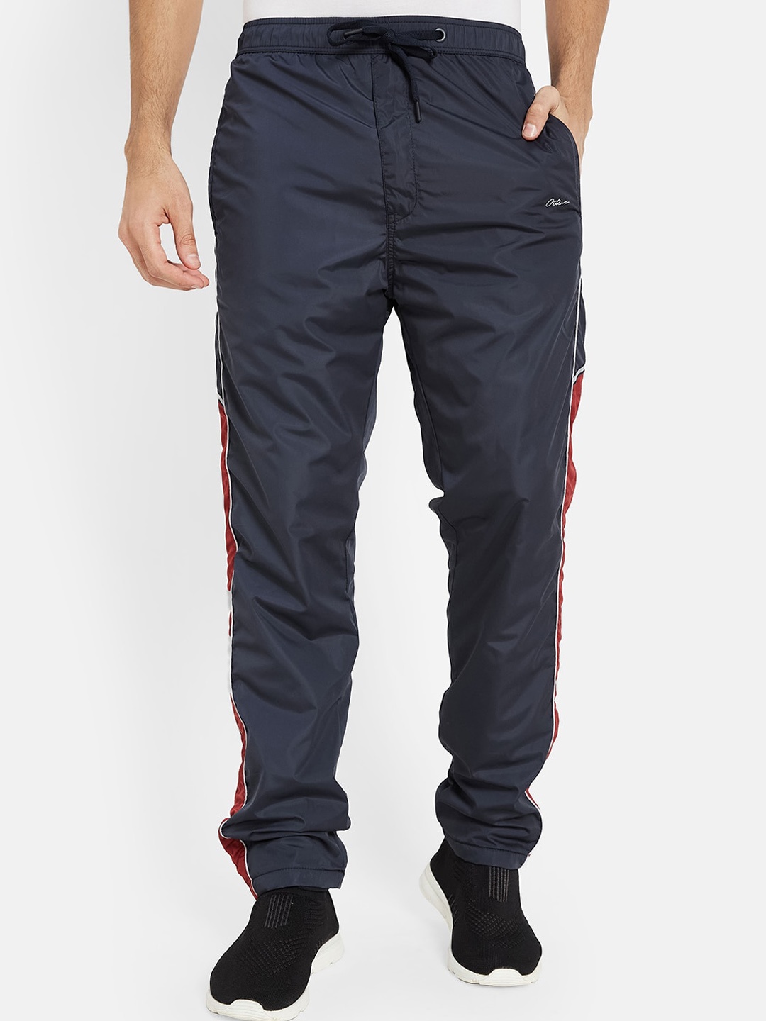 

Octave Men Mid-Rise Side Tape Detail Cotton Track Pants, Navy blue