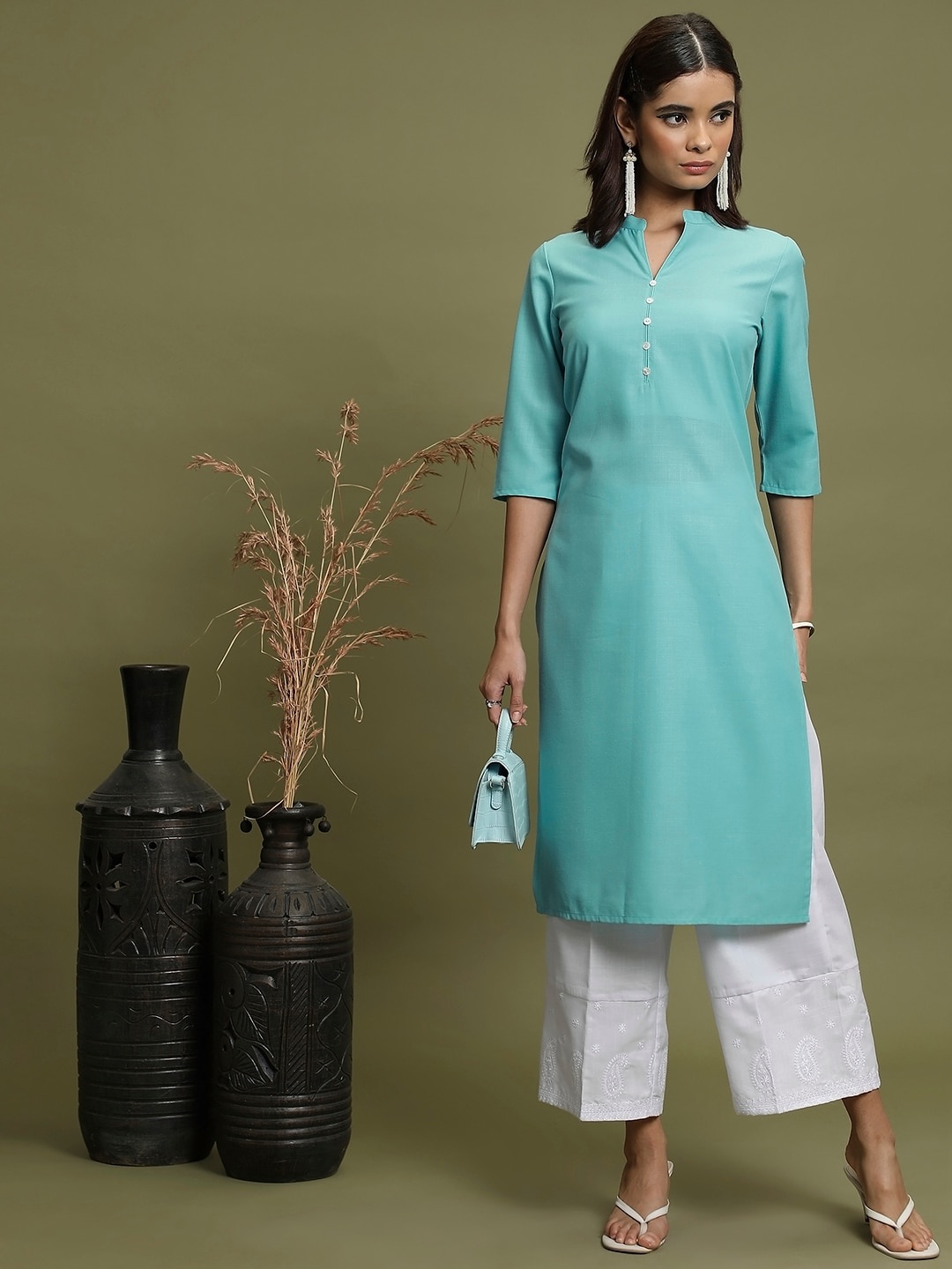 

Vishudh Turquoise Blue Mandarin Collar Straight Kurta
