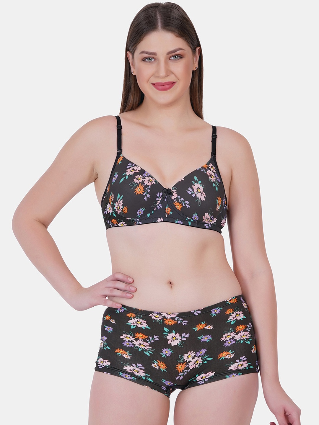 

Reveira Floral Printed Boy Short Lingerie, Black