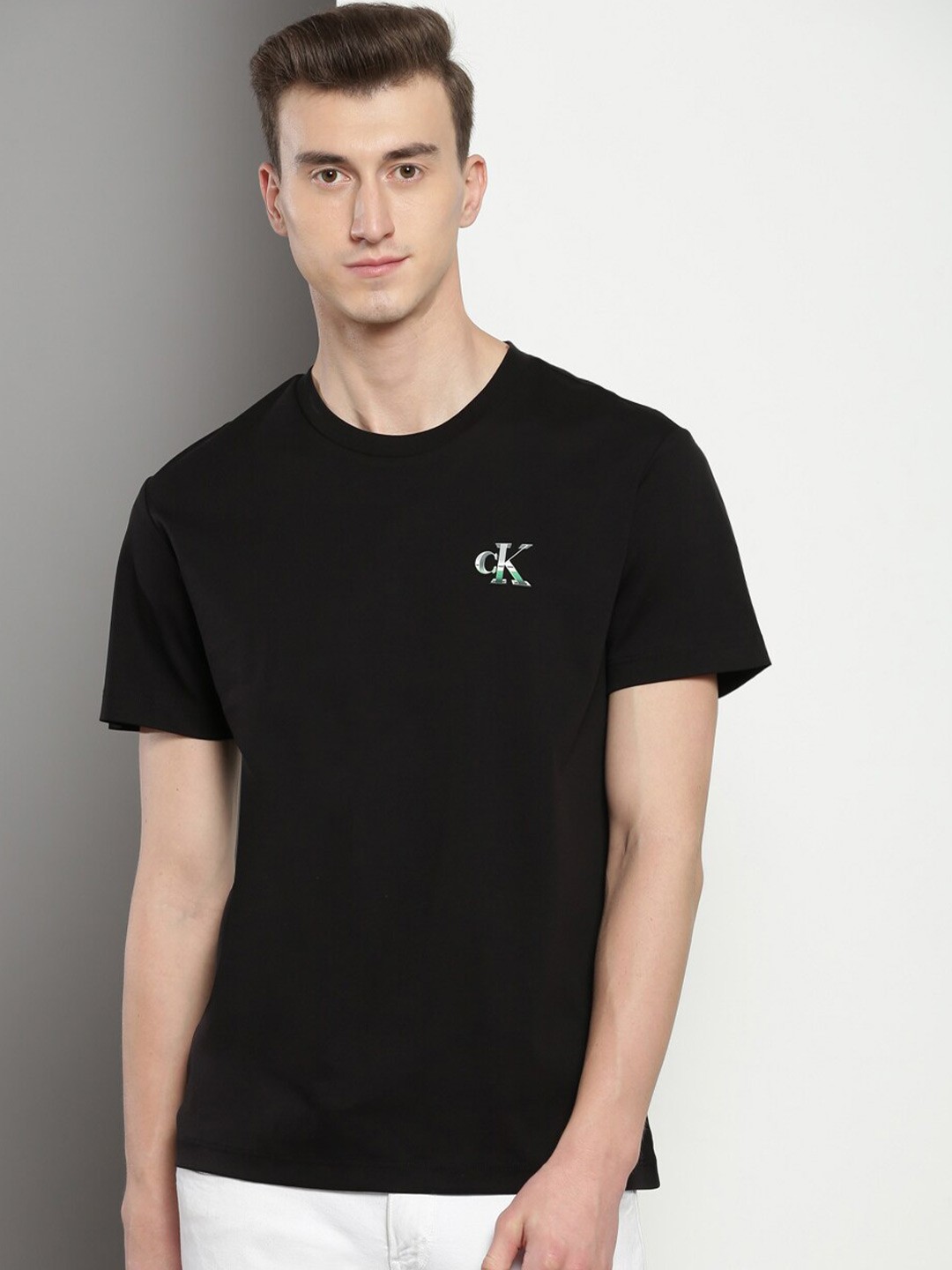 

Calvin Klein Round Neck Pure Cotton T-shirt, Black
